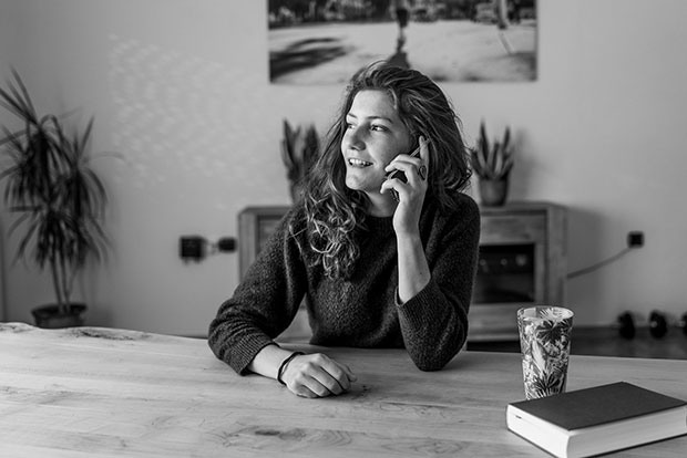 lady on the phone